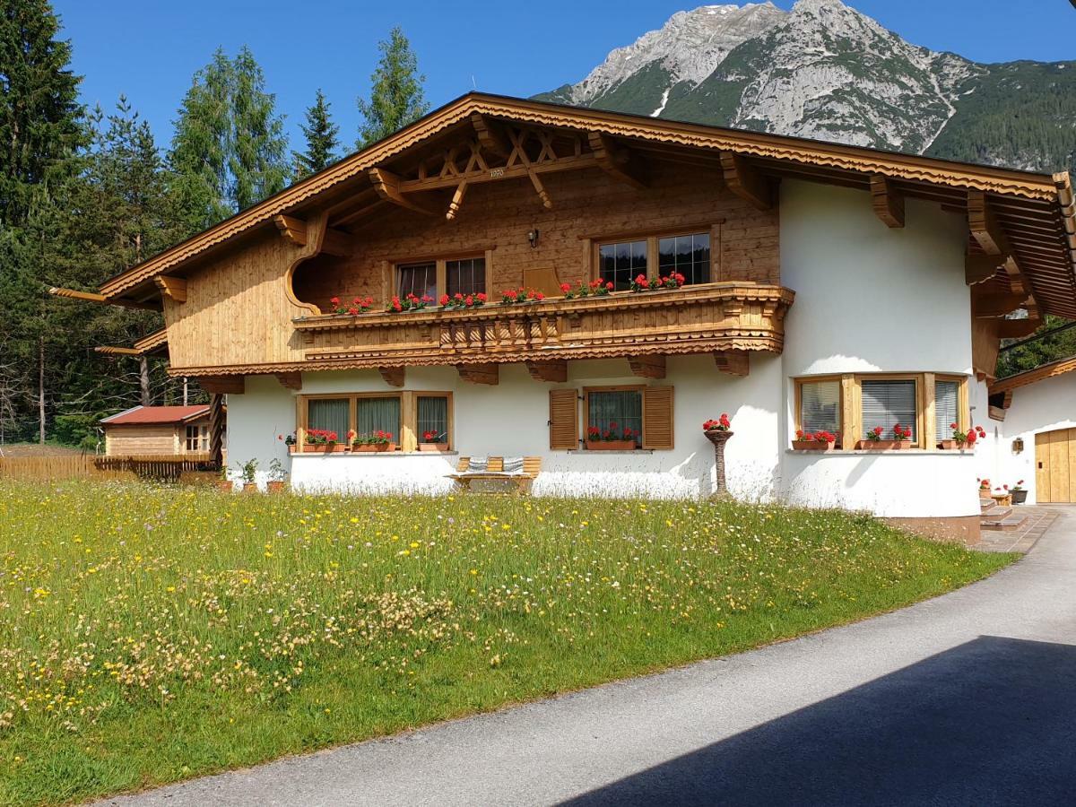 Haus Schiefer Lägenhet Leutasch Exteriör bild